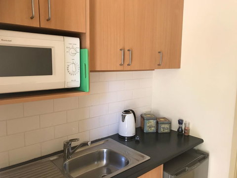 Lakeside Conti Villas - Accommodation Main Beach 15