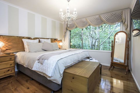 The Beeches - Olinda - Accommodation Main Beach 1