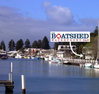 the boatshed waterfront bb - Accommodation Main Beach