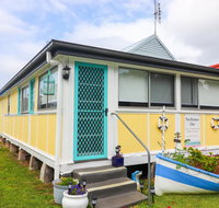 The Broken Oar - Accommodation Main Beach