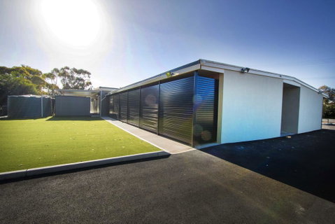 The Bunkhouse - Accommodation Main Beach 0