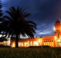 The Central Hotel Motel Lakes Entrance - Accommodation Main Beach