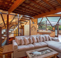 The Dome House - Accommodation Main Beach