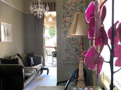 The Empyre Boutique Hotel - Accommodation Main Beach 2