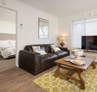 The Executive - Central  Sophisticated - Accommodation Main Beach