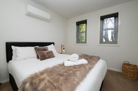 The Endsleigh -1 Bedroom Villa Free Wifi Near CBD
