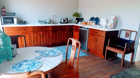 The FarmShed Private Retreat McLaren Vale - Accommodation Main Beach 2