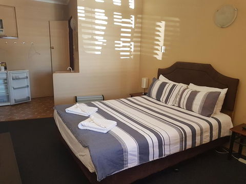 The Flinders Hotel Motel Port Augusta - Accommodation Main Beach 0