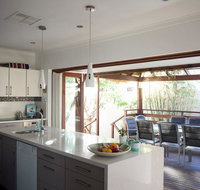 The Fremantle House - Accommodation Main Beach