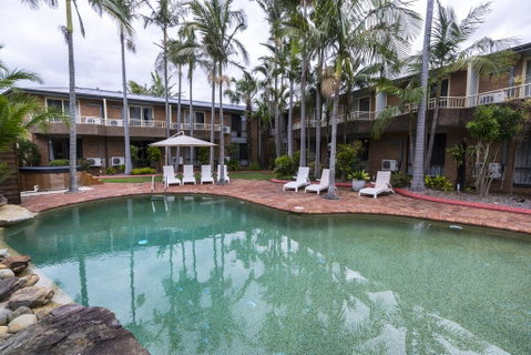 The Galaxy Motel - Accommodation Main Beach 0