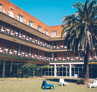 The Greenwich - Accommodation Main Beach