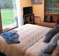 The Gurdies Room with Amazing Sunset Views - Accommodation Main Beach