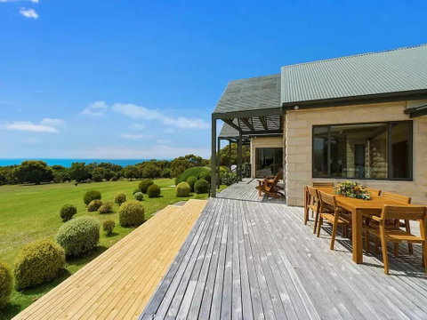 The Hamptons At Marengo - Accommodation Main Beach 2