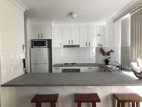 The Heritage 503 / 18 Manning Street - Accommodation Main Beach 2