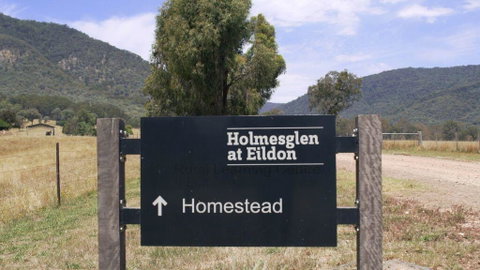 The Homestead At Holmeslgen At Eildon - Accommodation Main Beach 3