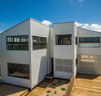 The Lennoxhaus - Accommodation Main Beach