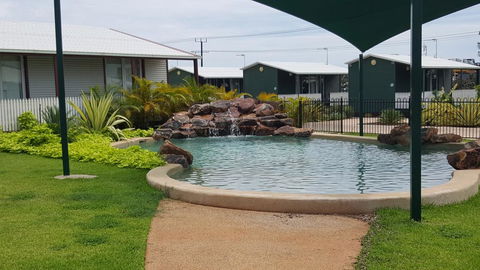 The Leprechaun Resort - Accommodation Main Beach 3