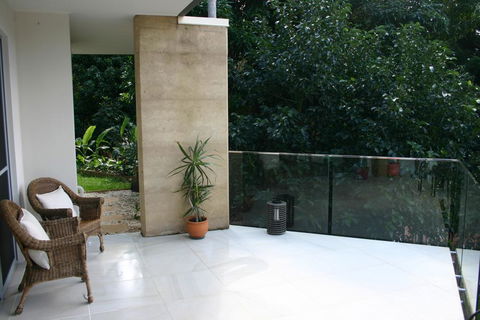 The Luxury Eco Rainforest Retreat - Accommodation Main Beach 1