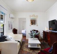 The Mayfair - Accommodation Main Beach