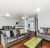 The Moorings - Accommodation Main Beach