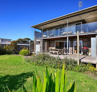 The Palings at Culburra - Pet Friendly - Accommodation Main Beach