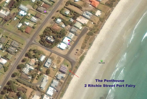 The Penthouse - Accommodation Main Beach 1