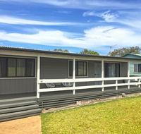 The Relax Shack  Culburra Beach sleeps 7 - Accommodation Main Beach