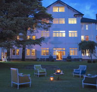 The Robertson Hotel - Accommodation Main Beach