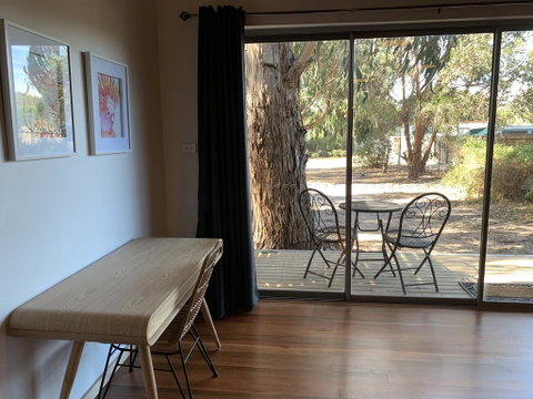 The Rocks Apartments - Accommodation Main Beach 1