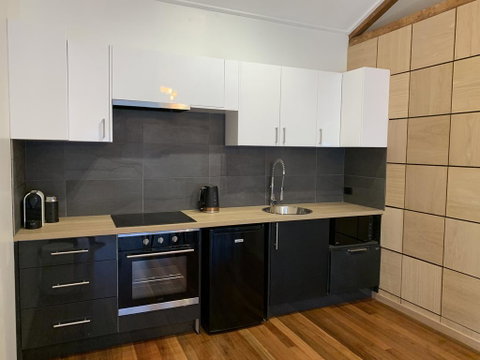 The Rocks Apartments - Accommodation Main Beach 3