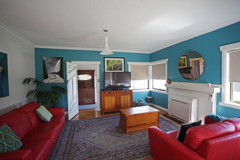 The Tickled Trout - Accommodation Main Beach 0