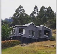 The Tin Dragon - Accommodation Main Beach