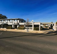 The Town House Motor Inn - Accommodation Main Beach