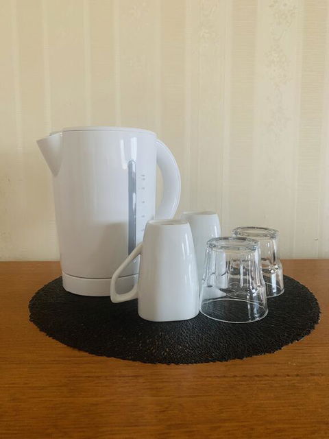 The Victoria Hotel - Accommodation Main Beach 3