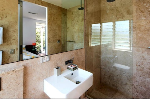 Three Bays Coolum - Accommodation Main Beach 1