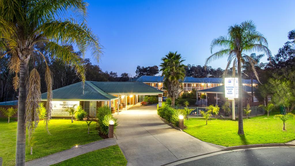 Thurgoona NSW Accommodation Main Beach