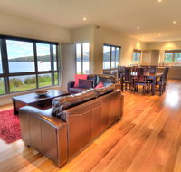 Tides Reach - Accommodation Main Beach