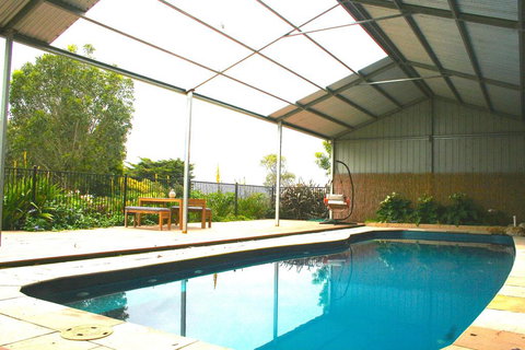 Tindoona Cottages - Accommodation Main Beach 3