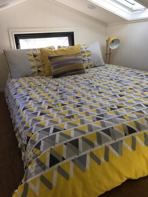 Tiny House - Accommodation Main Beach 1