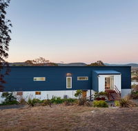 Tolpuddle Villa - Accommodation Main Beach