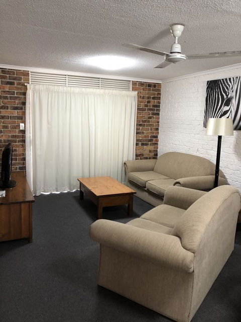 Toowong Villas - Accommodation Main Beach 1