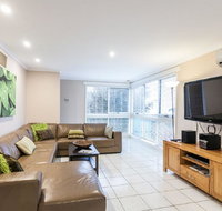 Torquay Retreats - Anderson - Accommodation Main Beach