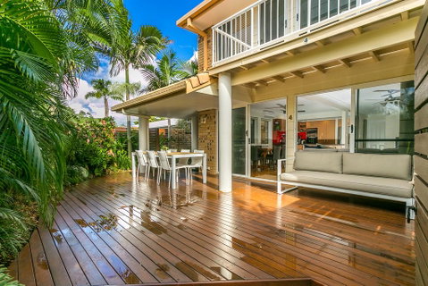Tradewinds 4 - Accommodation Main Beach 2