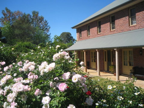 Trafalgar B&B - Accommodation Main Beach 0