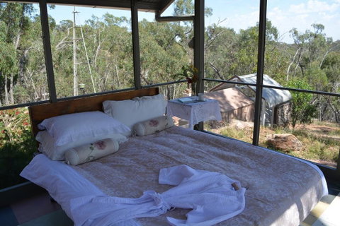 Trestrail Cottage B & B - Accommodation Main Beach 3