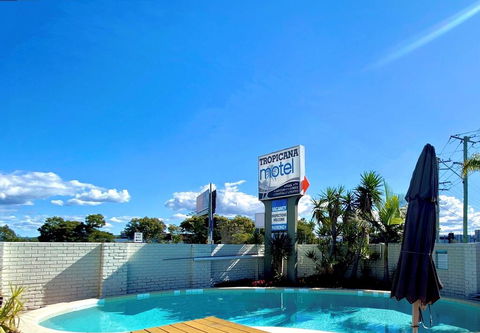 Tropicana Motel - Accommodation Main Beach 0