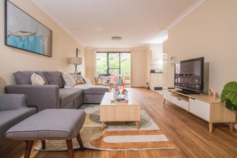 True Comfort! 3bed2bath APT Near Ashfield Station! - Accommodation Main Beach 0