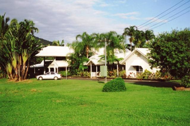 Bedarra Island QLD Accommodation Main Beach