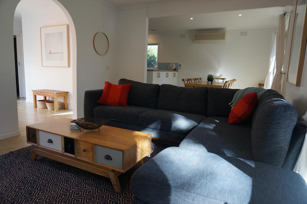 Taroon VIC Accommodation Main Beach