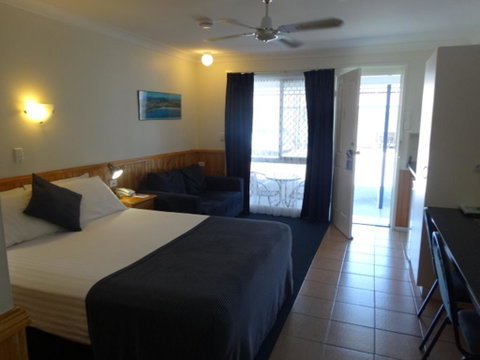 Twin Towns Motel - Accommodation Main Beach 1